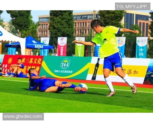 沈阳足球队奋勇争先展现团队精神助力城市足球发展新篇章