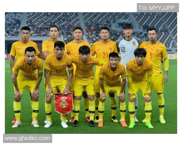 中国足球迎战卡塔尔期待逆袭之战全力争取胜利展现团队精神